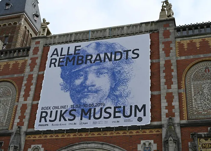 Apartments De Hallen